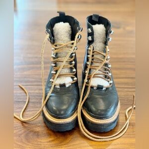 Marc Fisher LTD Women's Izzie Ankle Boot SZ 5.5 M